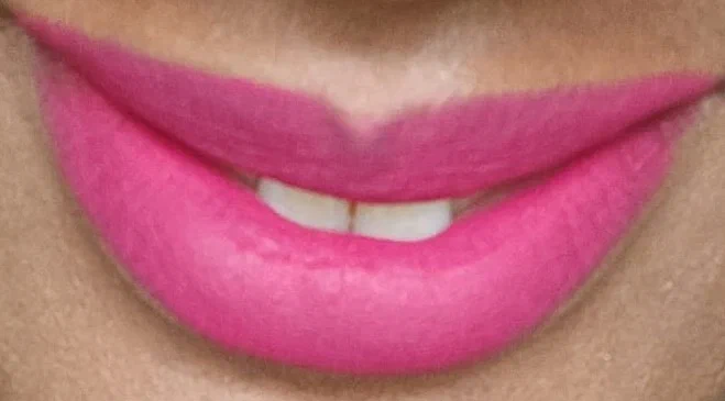 Moisturising Matte Lipstick - Space Crush